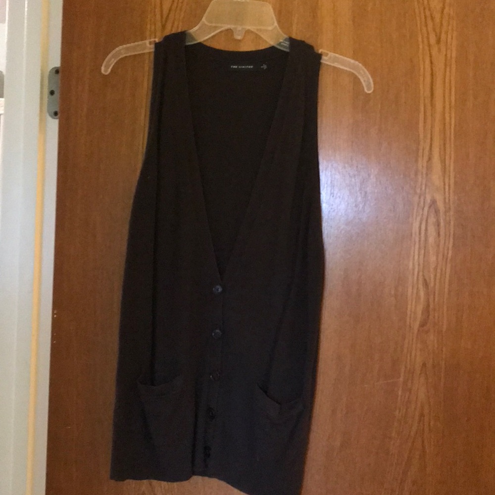 Ladies sweater vest